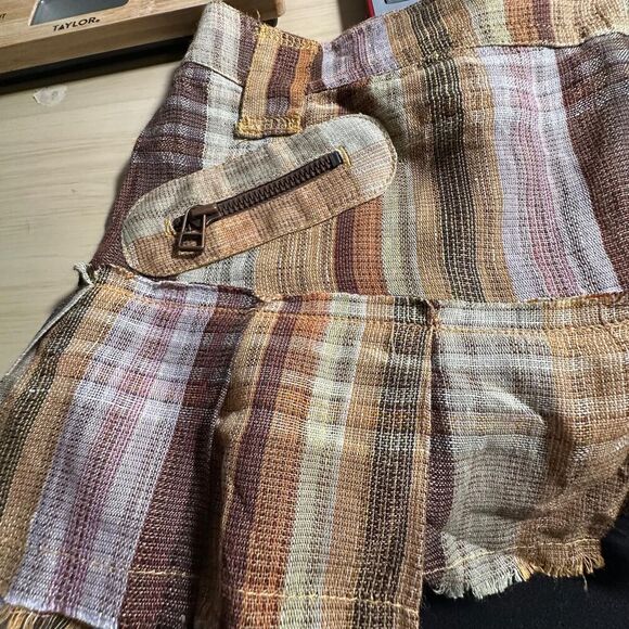 Women's Love Yellow Plaid Mini Skirt L - Picture 6 of 7